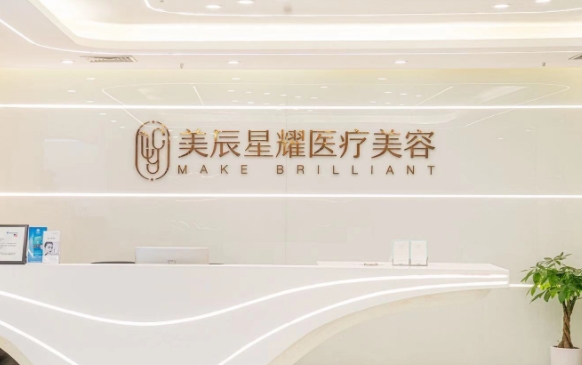 成都徐敦做雙眼皮修復怎么樣?get口碑好/技術(shù)牛/案例多/價格不貴