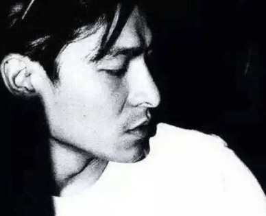 鷹鉤鼻