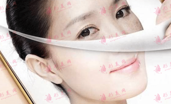 復(fù)合彩光嫩膚