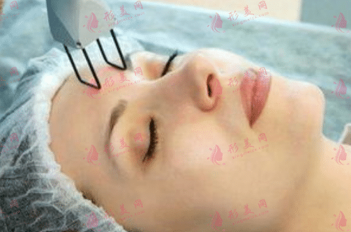 為什么點(diǎn)痣后不能碰水?激光點(diǎn)痣后多久可以沾水?