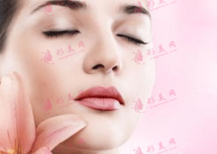彩光嫩膚