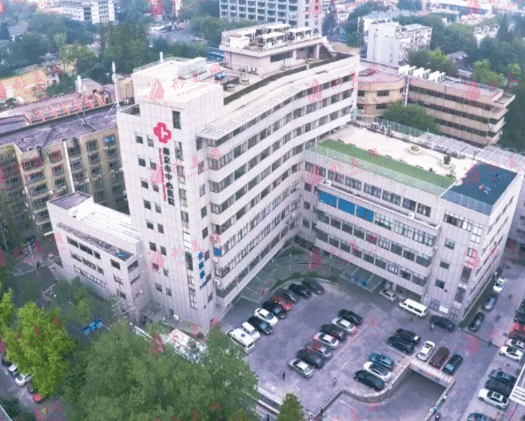 南京市中心醫(yī)院口腔科