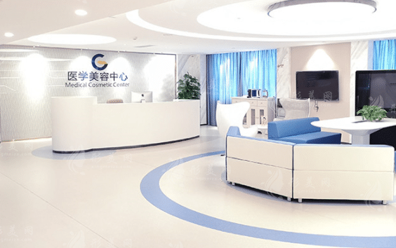 余文林--廣東高尚醫(yī)療門(mén)診部整形外科