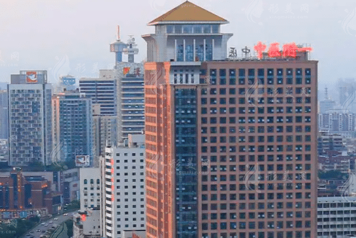 湖南中醫(yī)藥大學(xué)第一附屬醫(yī)院美容整形中心
