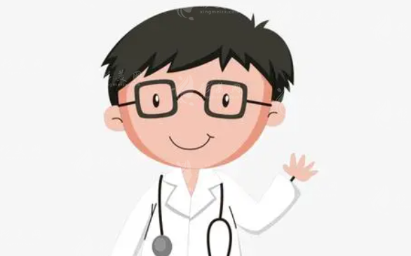 西京醫(yī)院自體脂肪豐胸誰(shuí)做的好？彭湃、劉超華等上榜，附收費(fèi)價(jià)格