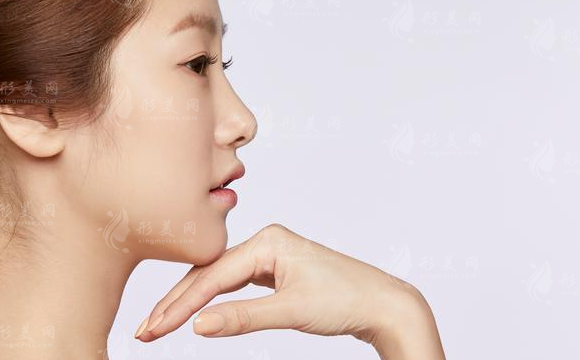 硅膠隆鼻手術(shù)全過程安全嗎？要注意哪些事情？