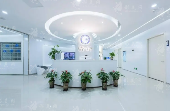 李保鍇在哪里坐診？怎么預約?坐診醫(yī)院+隆鼻價格收費表