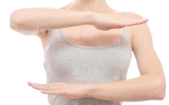 乳房縮小術(shù)的價(jià)錢與手術(shù)規(guī)模：深度解析