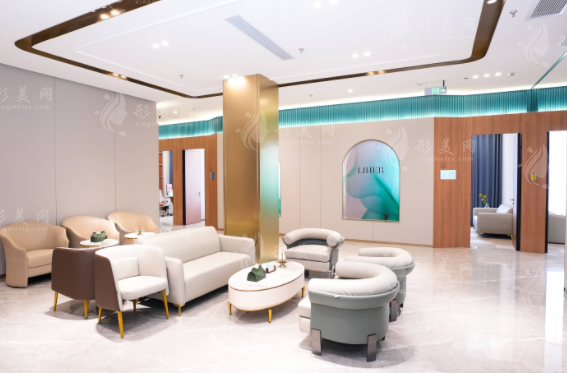 廣州麗合醫(yī)療美容醫(yī)院正規(guī)嗎？正規(guī)與專業(yè)并存，有三甲醫(yī)生坐診