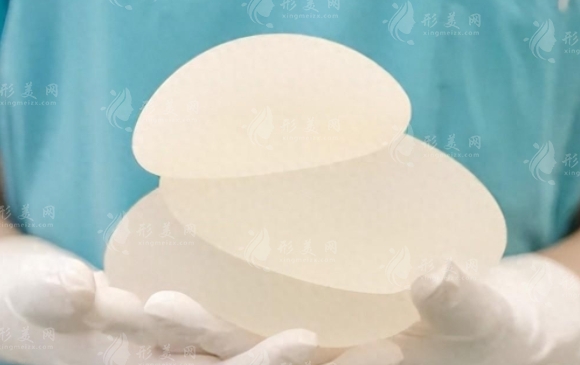 假體隆胸破裂的原因探析