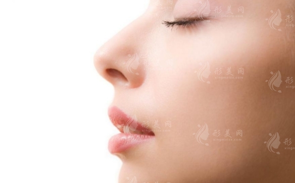 歪鼻矯正：局部麻醉與消腫時(shí)間詳解