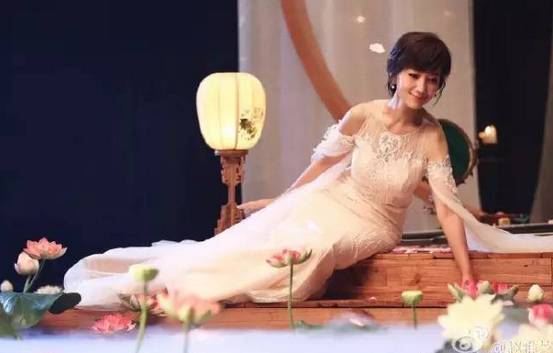 趙雅芝整形對比照  詮釋了什么叫“美了一輩子”!