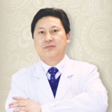 胡江偉