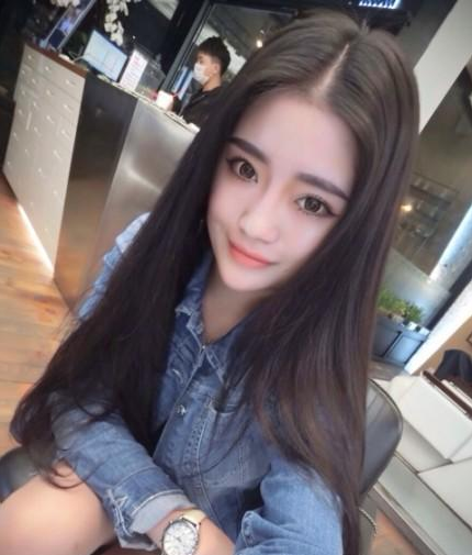 張景琪整容對比  乍一眼看有點快女“付夢妮”視感 - 珍美網(wǎng)
