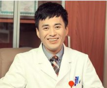 喬愛軍和任學(xué)會做脂肪填充哪個好？