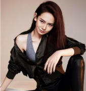 戚薇割雙眼皮前后 親自回應(yīng)大方又美麗