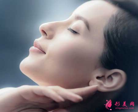 成都墊下巴之后多久可以觸摸?