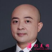 國內(nèi)實力派混血鼻整形醫(yī)生-楊國梁