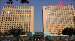 成都友誼醫(yī)院整形外科吸脂效果好嗎？李發(fā)展醫(yī)生簡介+價格表