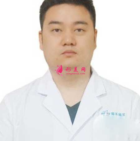 成都雍禾醫(yī)院龔金榮醫(yī)生