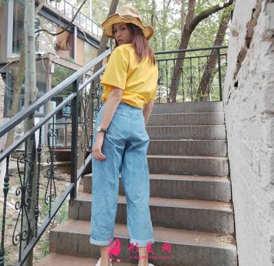 在鄭州悅美整形美容醫(yī)院做的吸脂瘦大腿手術(shù)后9天