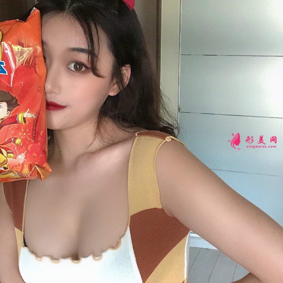 閉眼聽風(fēng)的整形術(shù)后圖片