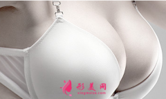 假體隆胸時間長了會下垂嗎？