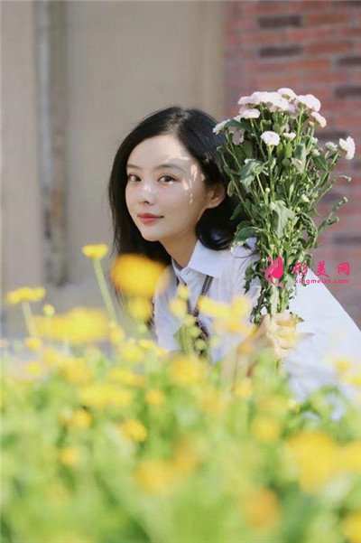青島小姐姐種植發(fā)際線術(shù)后效果分
