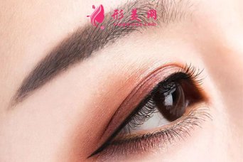 切開雙眼皮的術(shù)后護(hù)理要怎么做