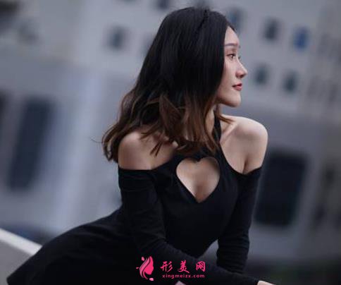 武漢同濟(jì)醫(yī)院整形科隆鼻怎么樣？附術(shù)后案例及價(jià)格表一覽~