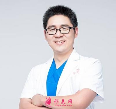 長沙眼部整形醫(yī)生排名表_6位熱門專家盤點(diǎn)！收費(fèi)價(jià)格也了解下
