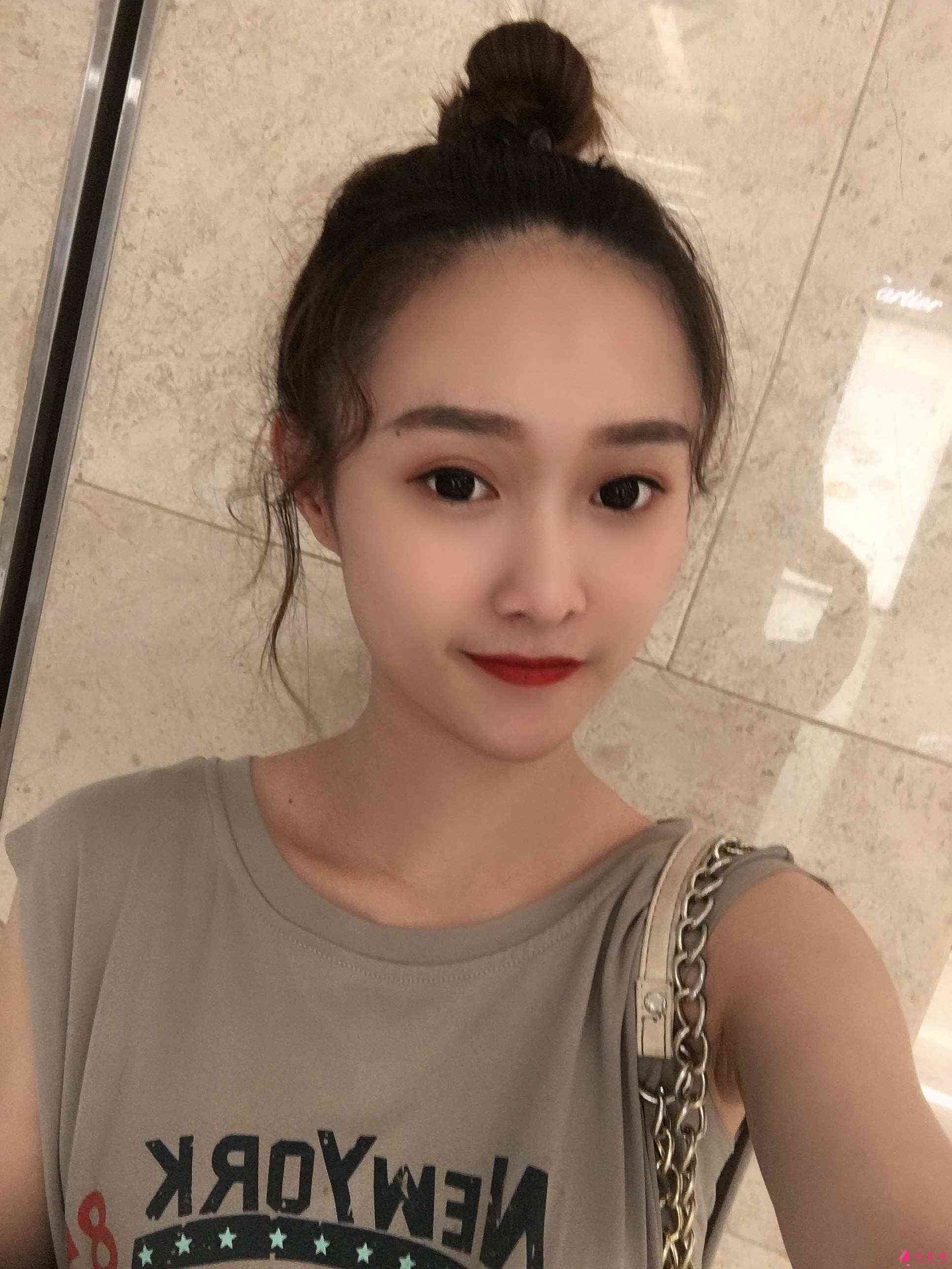 重慶當(dāng)代整形美容醫(yī)院怎樣?2021價(jià)格表發(fā)布+下頜角術(shù)后效果對(duì)比