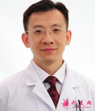 北京雙眼皮出名醫(yī)生名單排行榜發(fā)布！2021眼部整形價格在線查詢