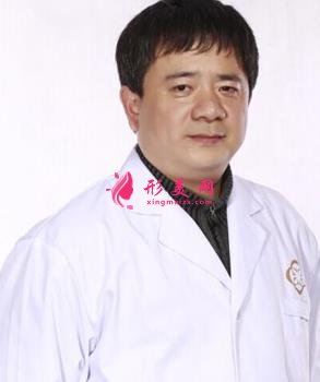 成都顴骨內(nèi)推醫(yī)生前五匯總點(diǎn)評！游曉波、艾玉峰、李繼華等比比誰技術(shù)更強(qiáng)