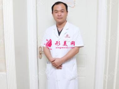廈門割雙眼皮較好的醫(yī)生排名榜前四強(qiáng)發(fā)布！2021手術(shù)價(jià)格費(fèi)用免費(fèi)查詢