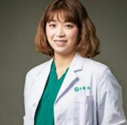 國內(nèi)做眼綜合較好的醫(yī)生排行榜權(quán)威發(fā)布！2021雙眼皮價格費用免費