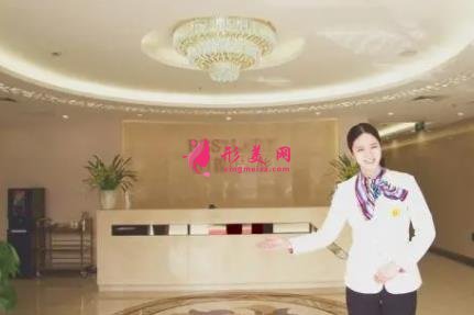 北京哪個(gè)醫(yī)院拉皮手術(shù)做的好？排名榜前四強(qiáng)出爐_附除皺抗衰價(jià)格明細(xì)表