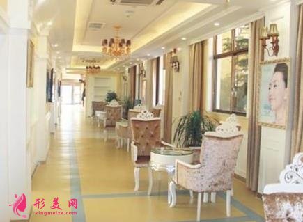 深圳盛美佳整形醫(yī)院正規(guī)嗎？一覽價(jià)格表及醫(yī)生團(tuán)隊(duì)擅長項(xiàng)目